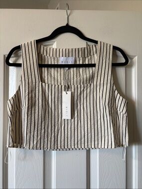 Mabel Kate Stripe Tank Cream and Black stripes cropped tank size M